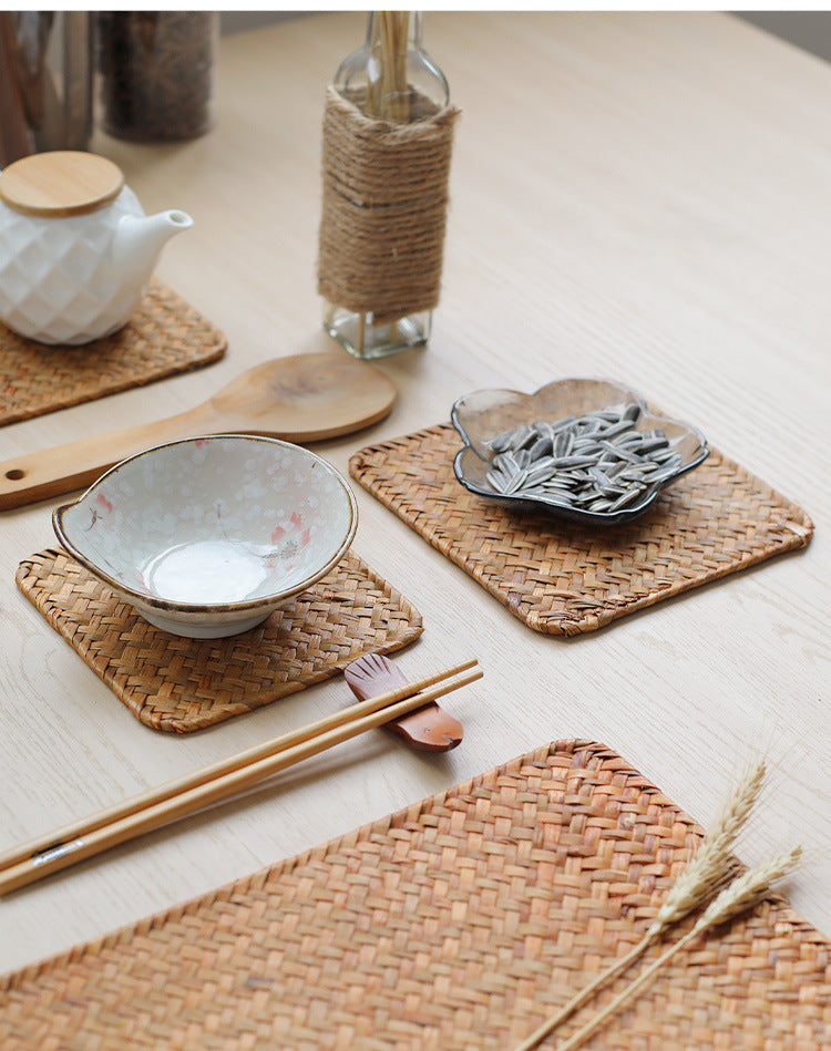 Seaweed-Woven Anti-Slip Placemats