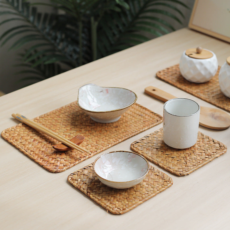 Seaweed-Woven Anti-Slip Placemats