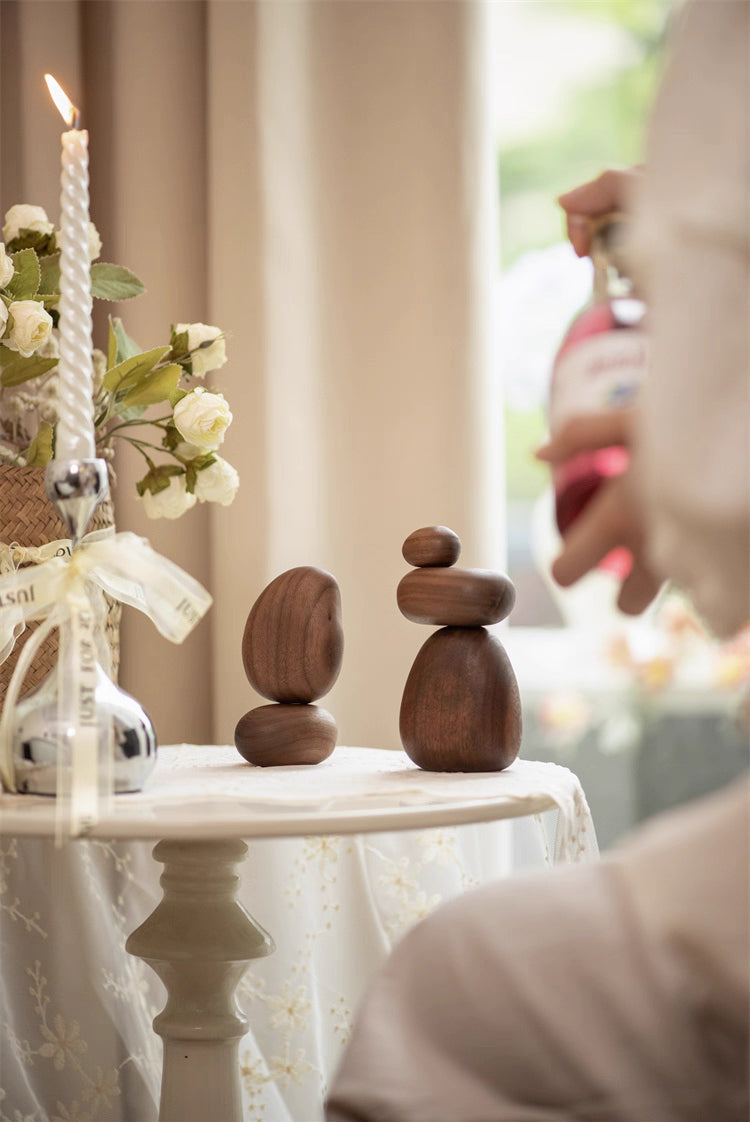 Balanced Rock Decor Set (5 Pieces)